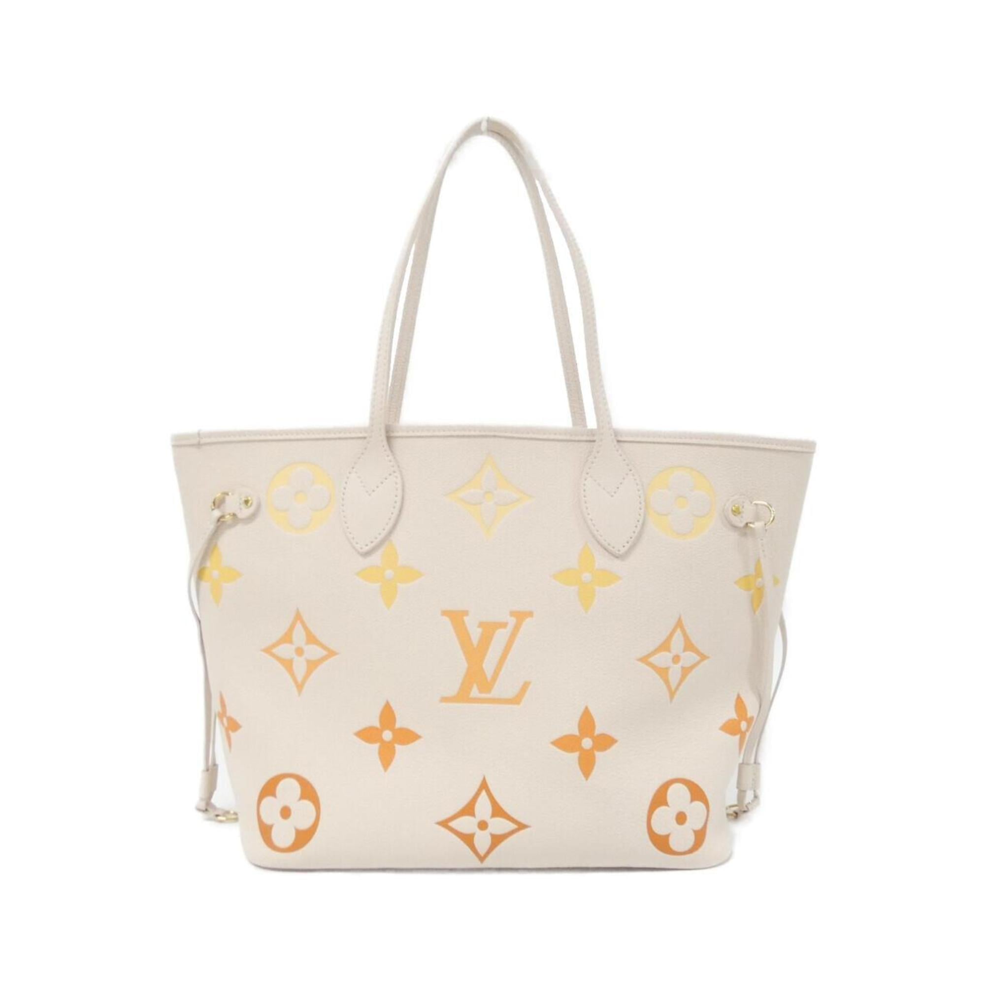 Louis Vuitton Beige Leather Handbag (Pre-Owned)