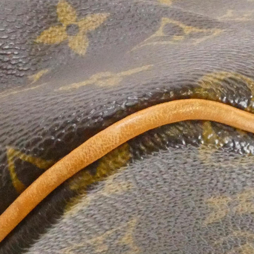 Louis Vuitton Marron Coated Canvas Handbag (Pre-Owned)