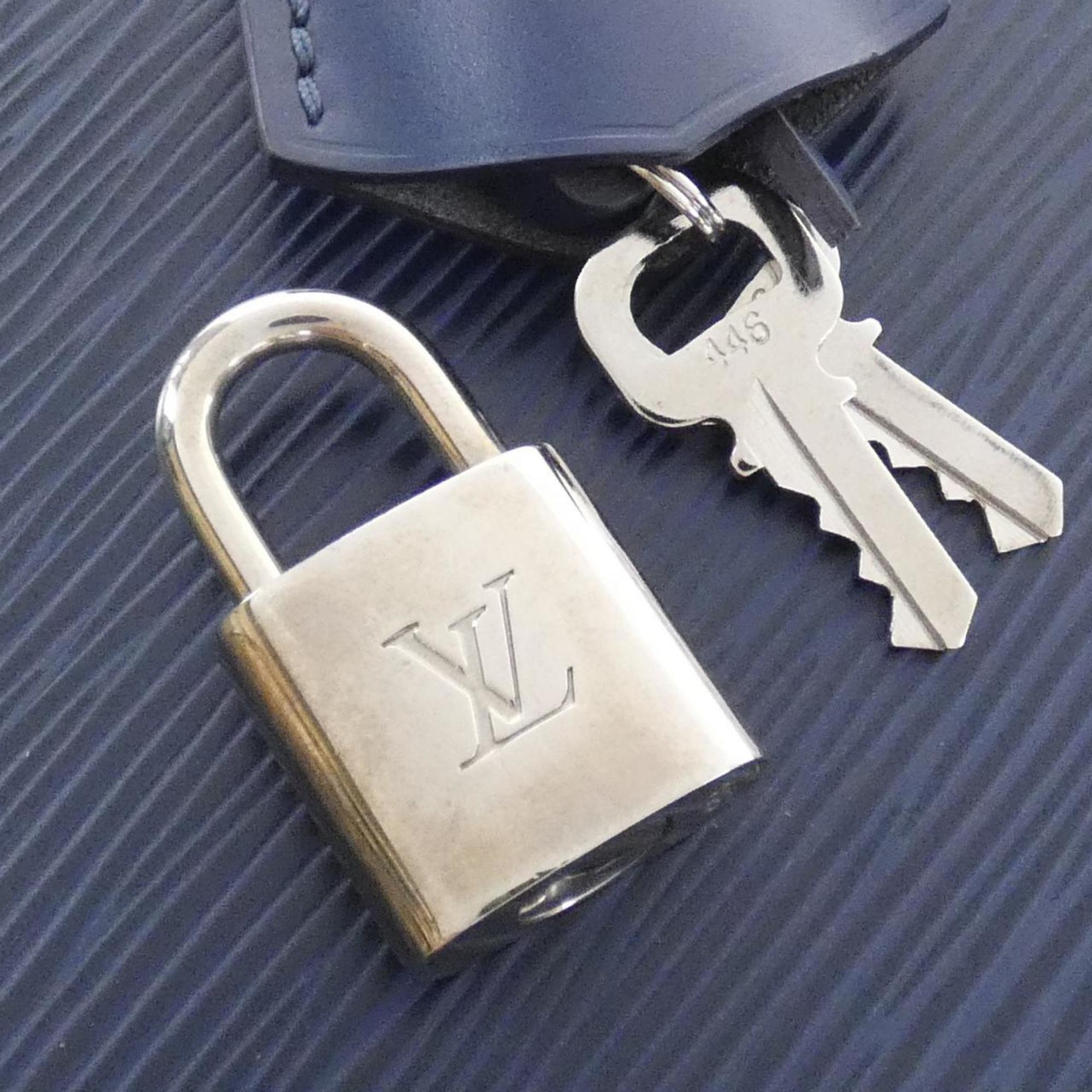 Louis Vuitton Blue Leather Handbag (Pre-Owned)