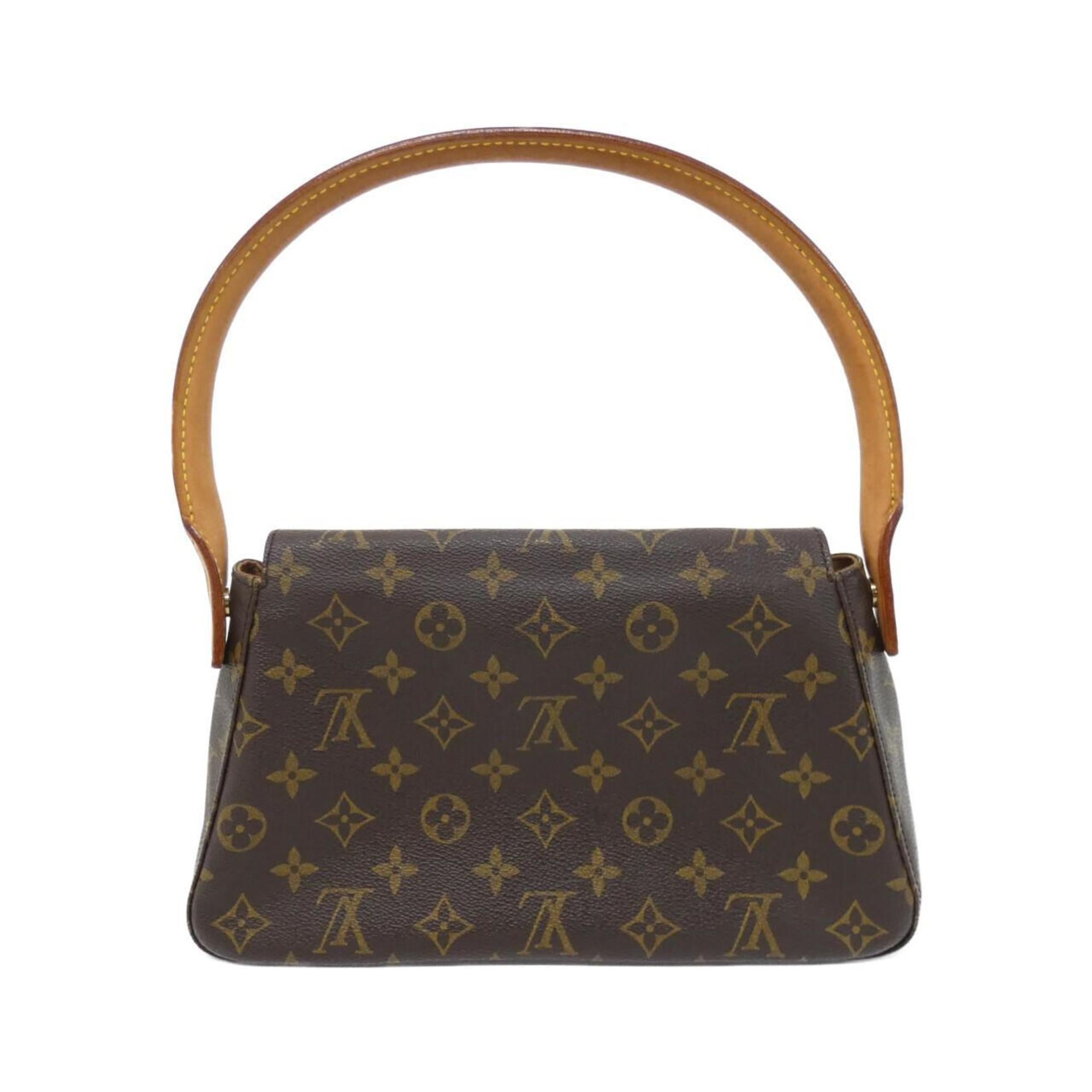 Louis Vuitton Marron Coated Canvas Shoulder Bag (Pre-Owned)