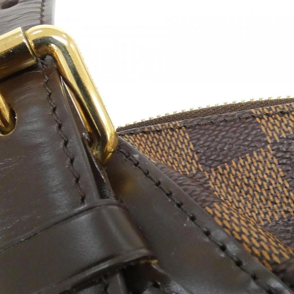 Louis Vuitton Brown Coated Canvas Shoulder Bag (Pre-Owned)