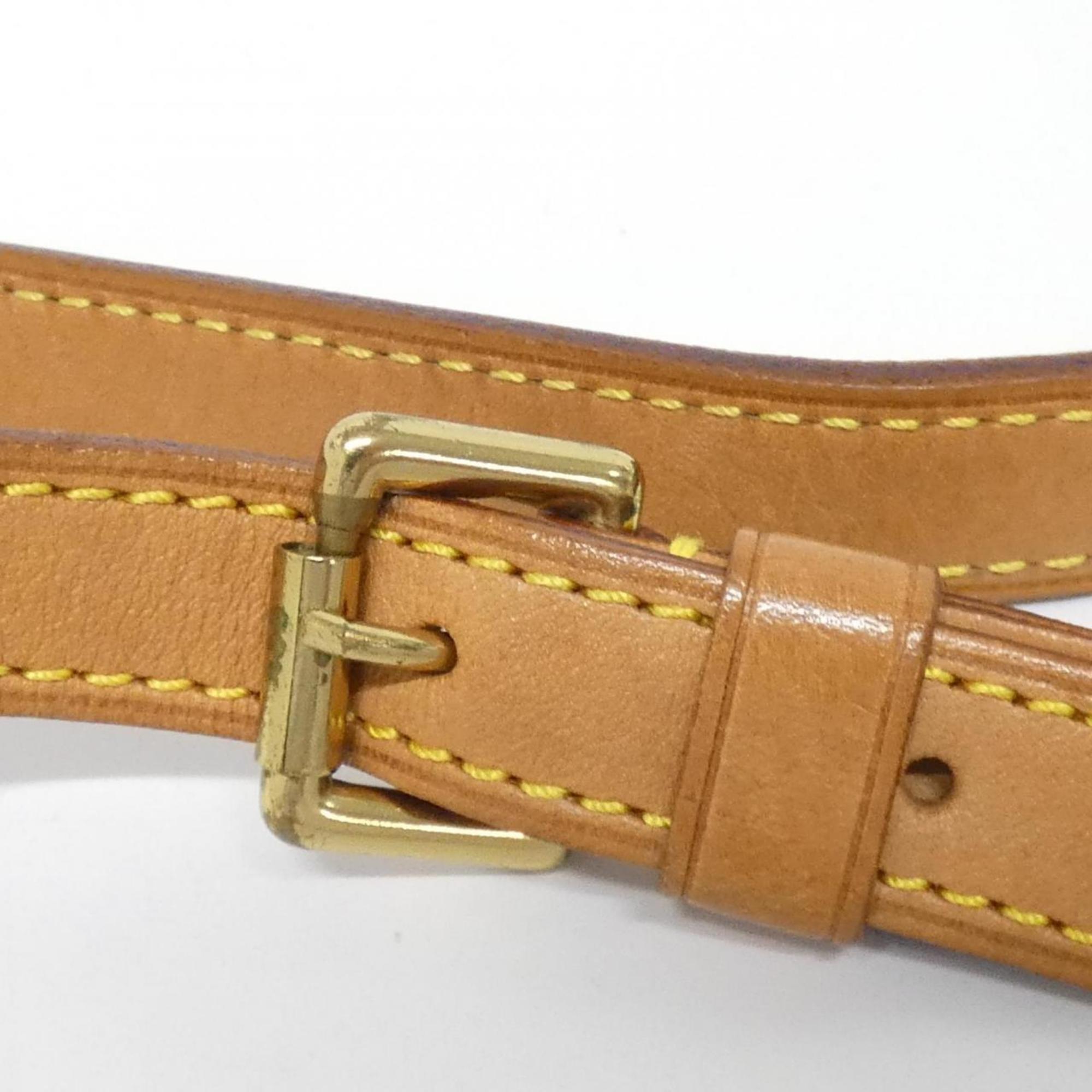 Louis Vuitton Marron Coated Canvas Shoulder Bag (Pre-Owned)