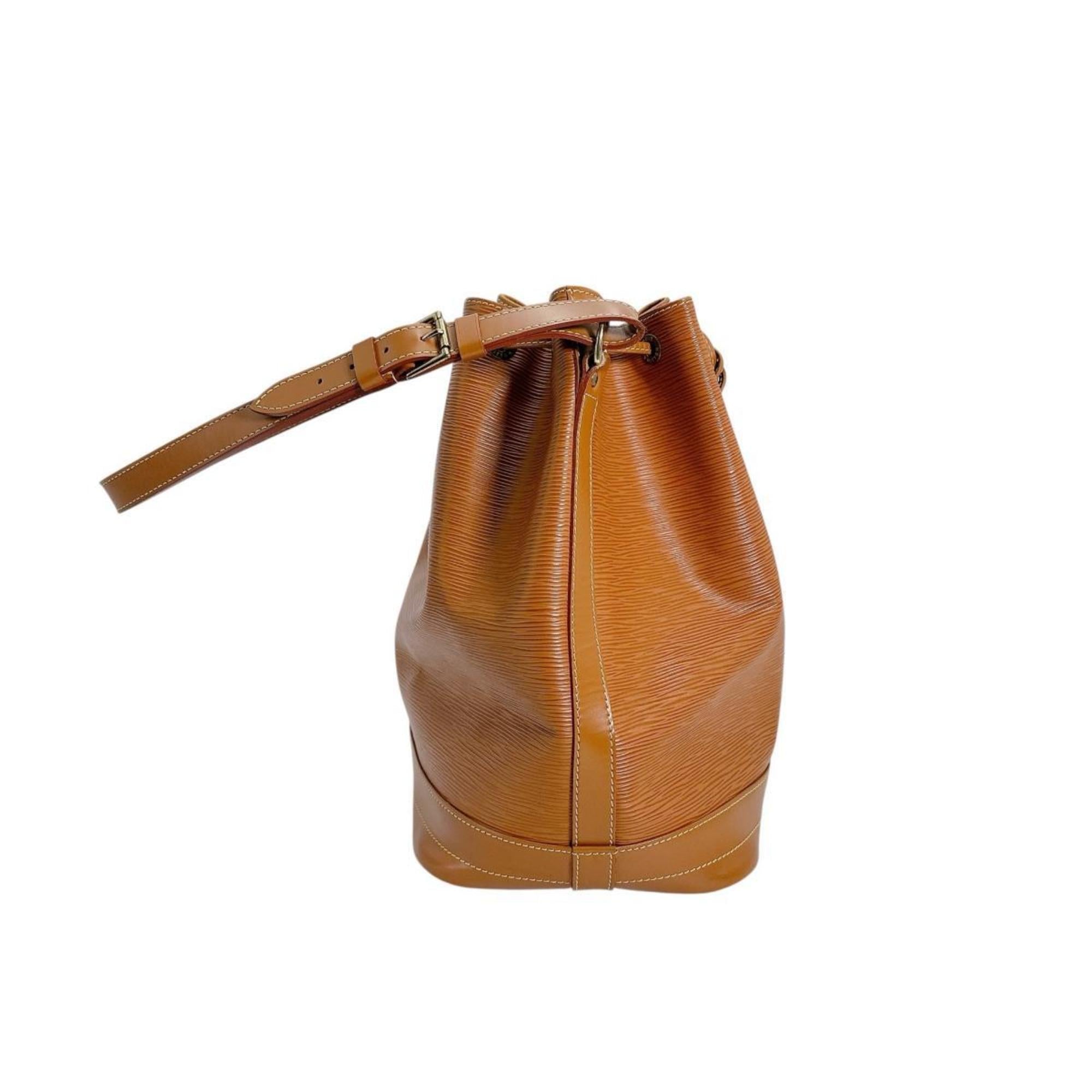 Louis Vuitton Brown Epi Leather Shoulder Bag (Pre-Owned)