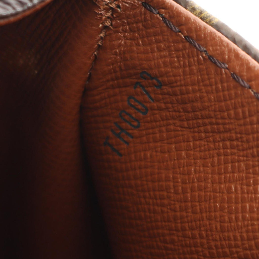 Louis Vuitton Brown Monogram Monogram Leather Shoulder Bag (Pre-Owned)