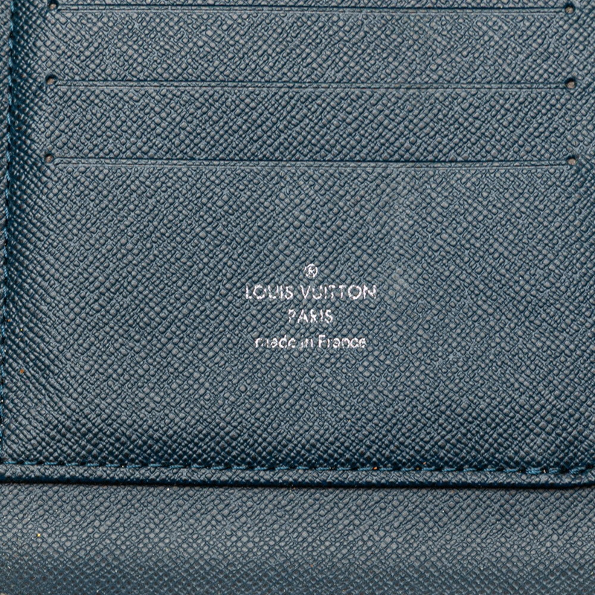 Louis Vuitton Navy Ocean Leather Long Wallet (Bi-Fold) (Pre-Owned)