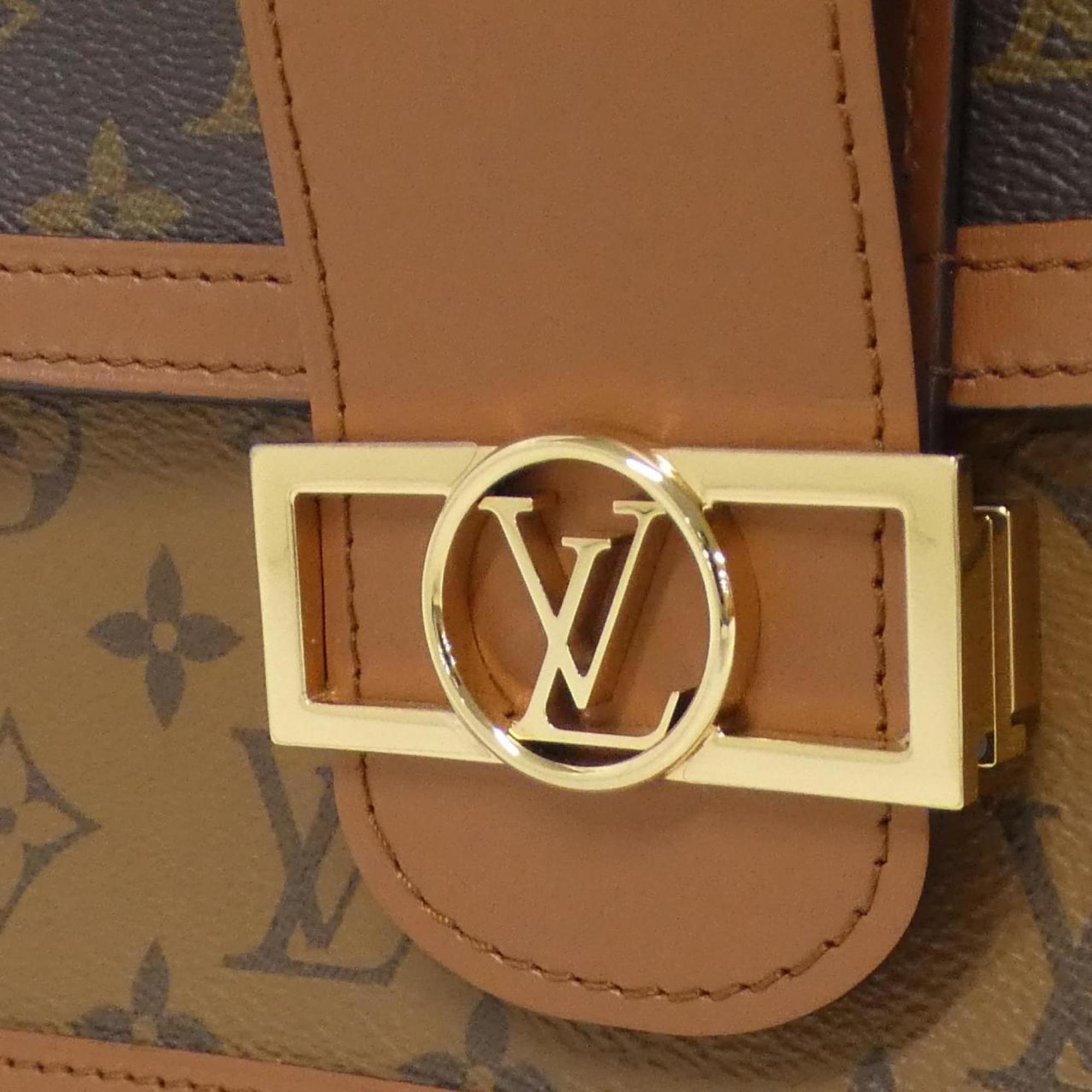 Louis Vuitton Brown Coated Canvas Shoulder Bag (Pre-Owned)