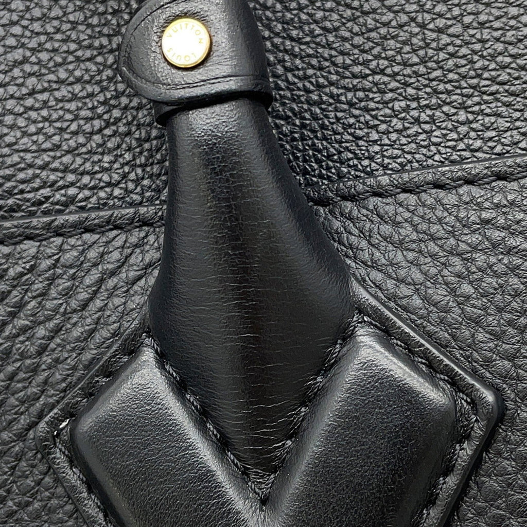 Louis Vuitton Noir Monogram Leather Handbag (Pre-Owned)