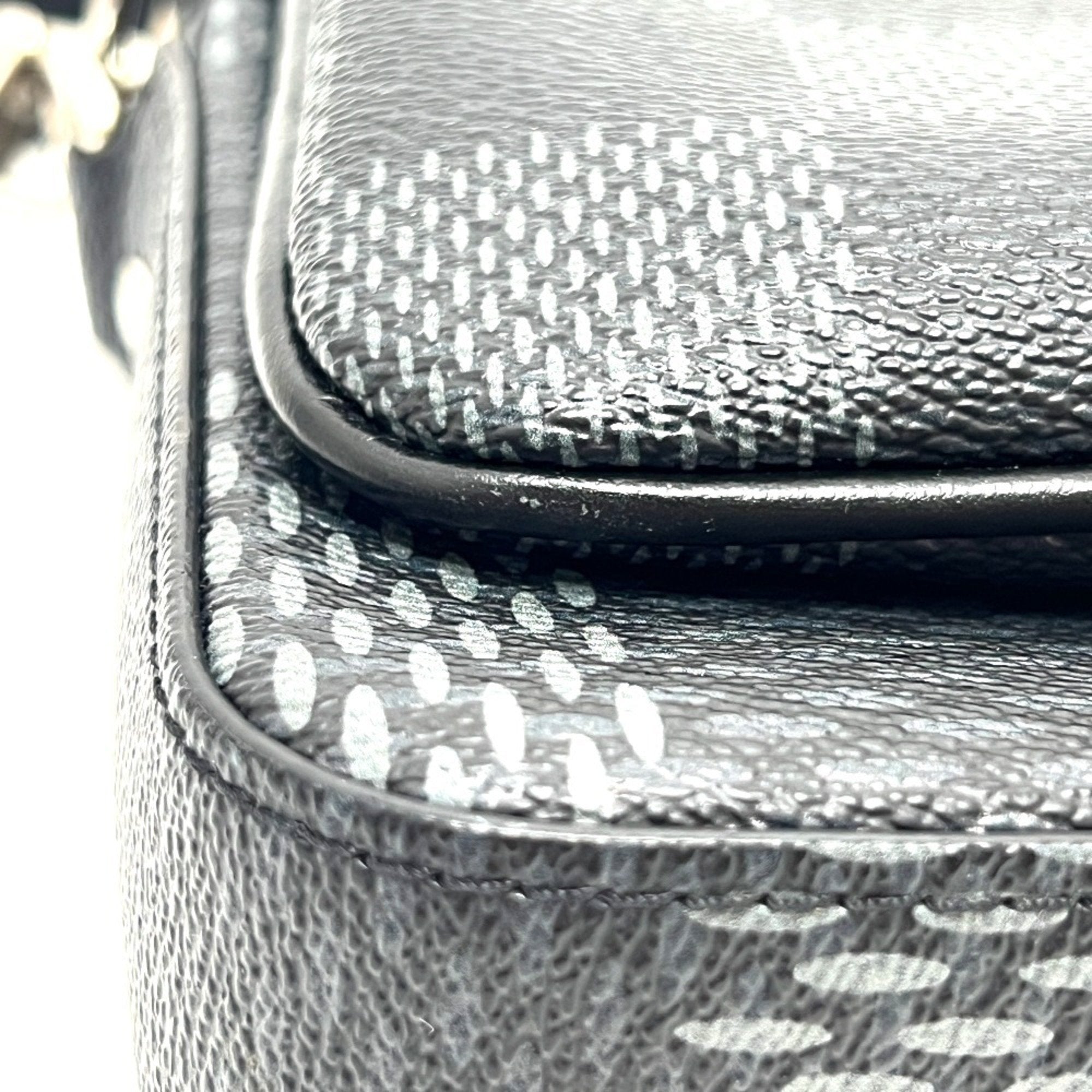 Louis Vuitton Black Galle Damier Graphite Shoulder Bag (Pre-Owned)