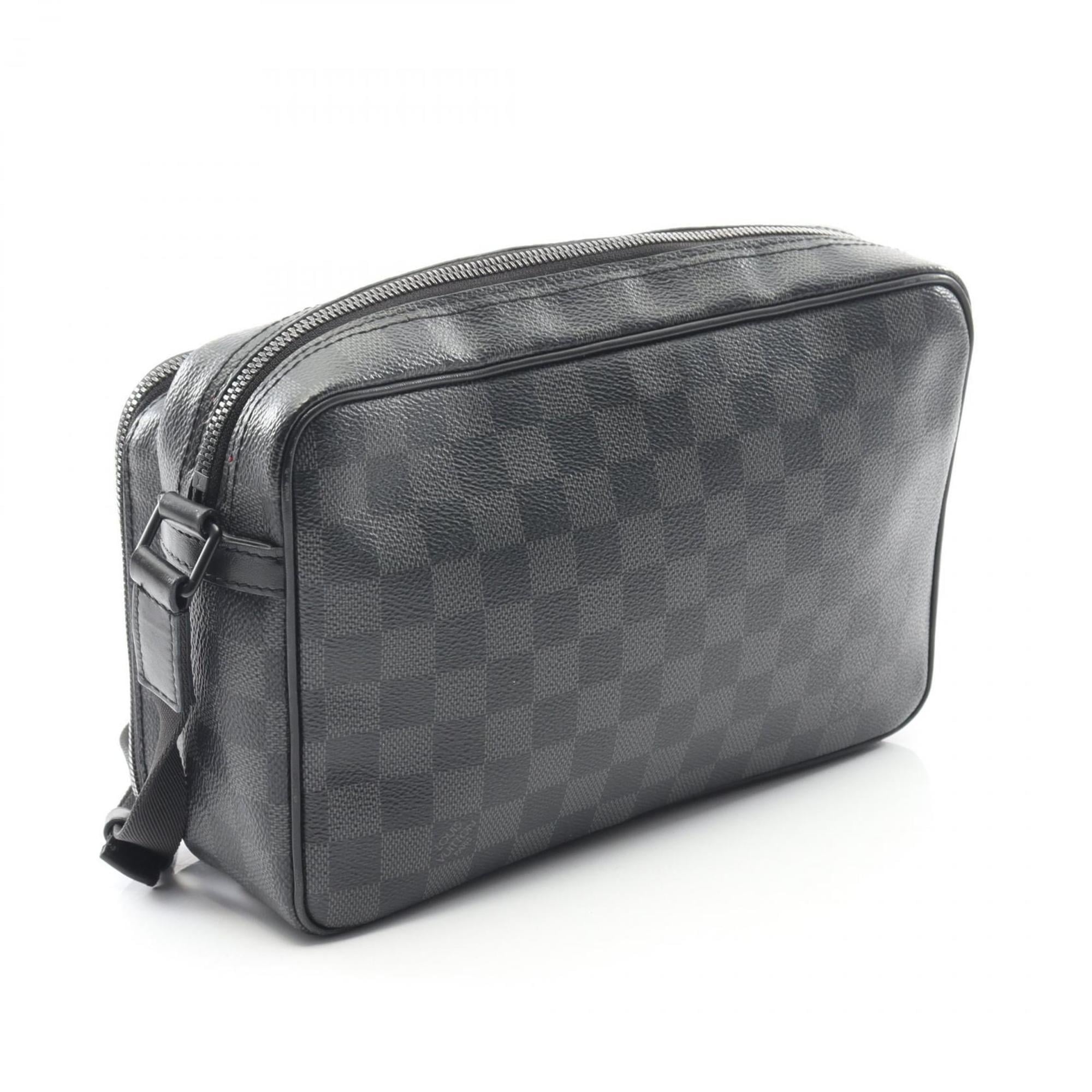 Louis Vuitton Gray Damier Graphite Leather Shoulder Bag (Pre-Owned)