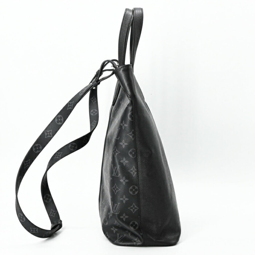 Louis Vuitton Black Noir Taigarama Monogram Shoulder Bag Tote Bag (Pre-Owned)