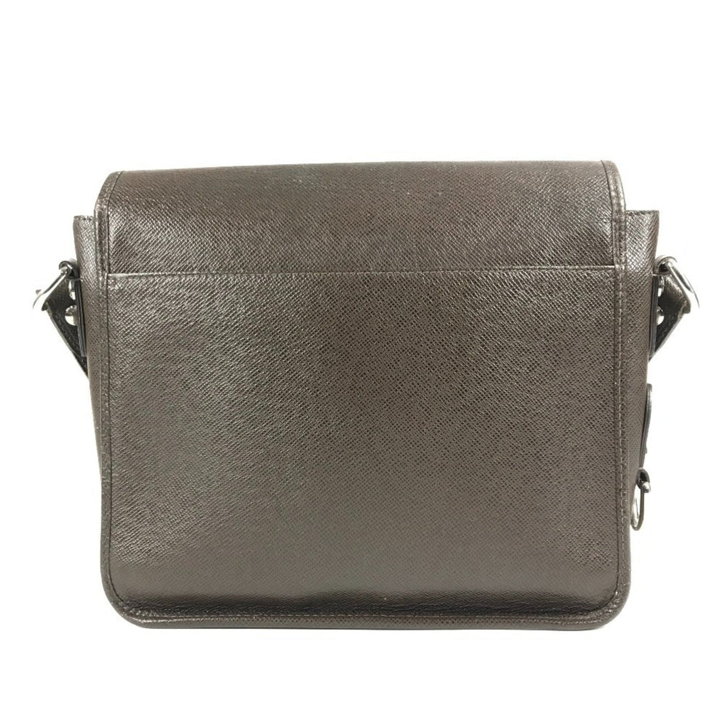 Louis Vuitton Brown Grizzly Taiga Leather Messenger Bag Shoulder Bag (Pre-Owned)