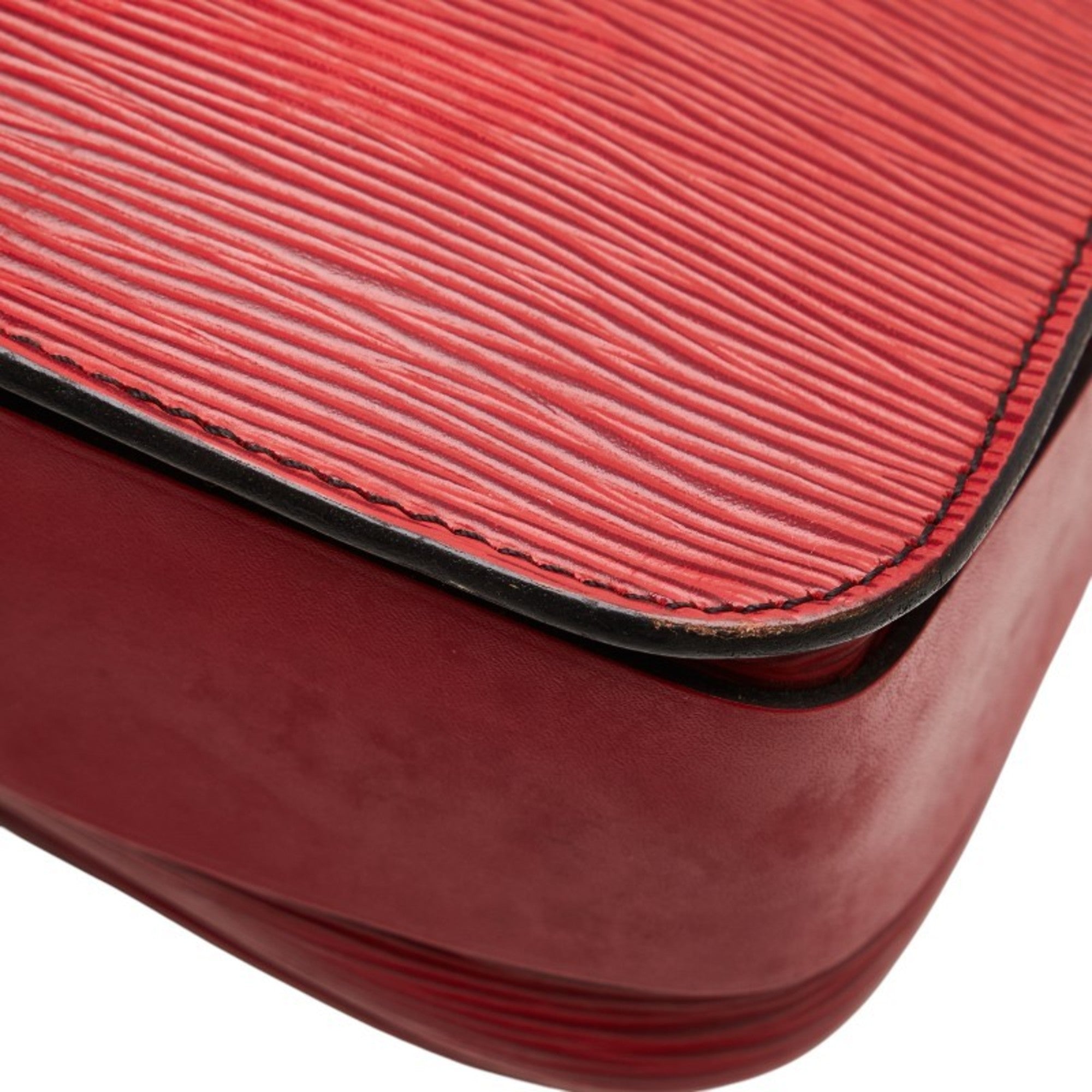 Louis Vuitton Epi Castilian Red Leather Shoulder Bag (Pre-Owned)