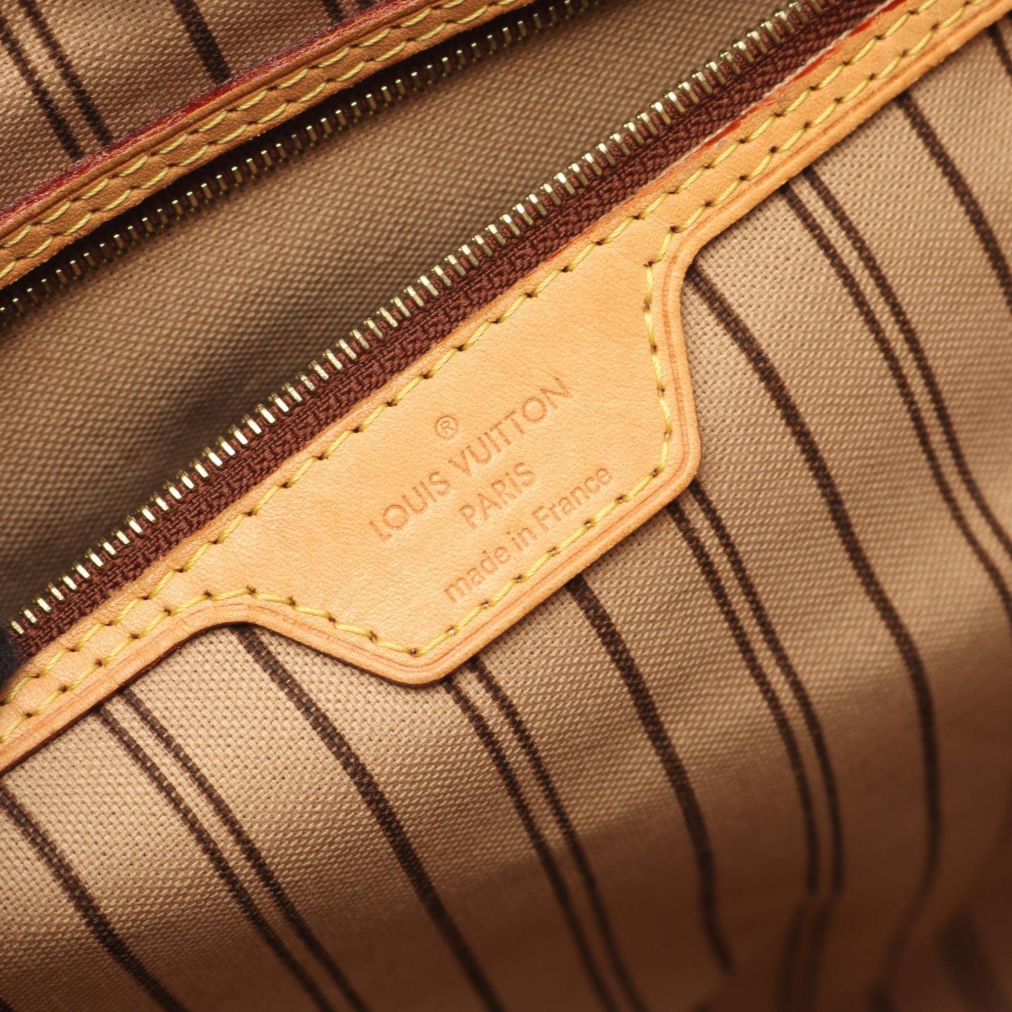 Louis Vuitton Brown Monogram Coated Canvas Shoulder Bag (Pre-Owned)