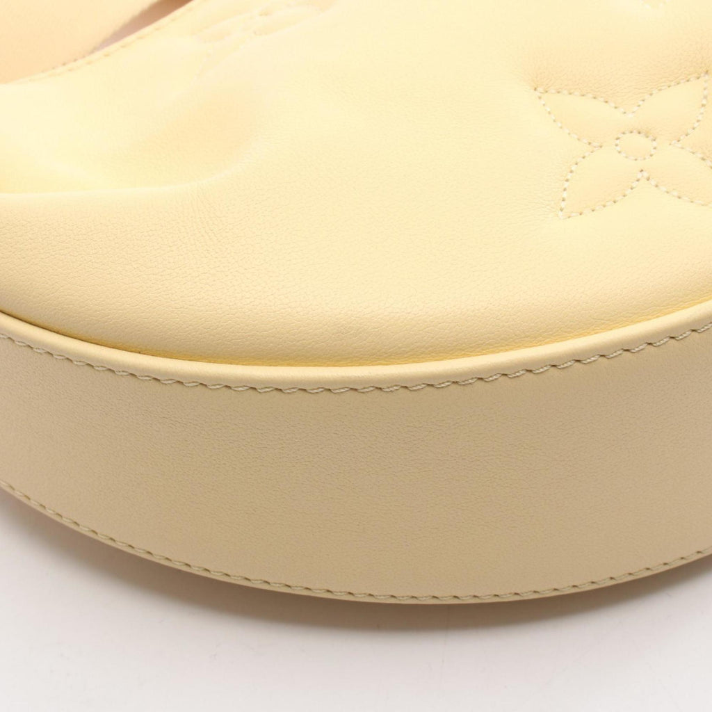 Louis Vuitton Yellow Leather Handbag (Pre-Owned)