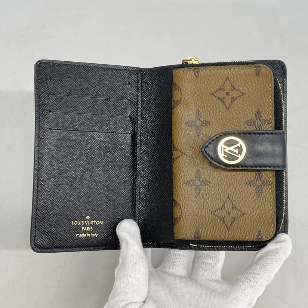 Louis Vuitton Brown Wallet (Bi-Fold) (Pre-Owned)