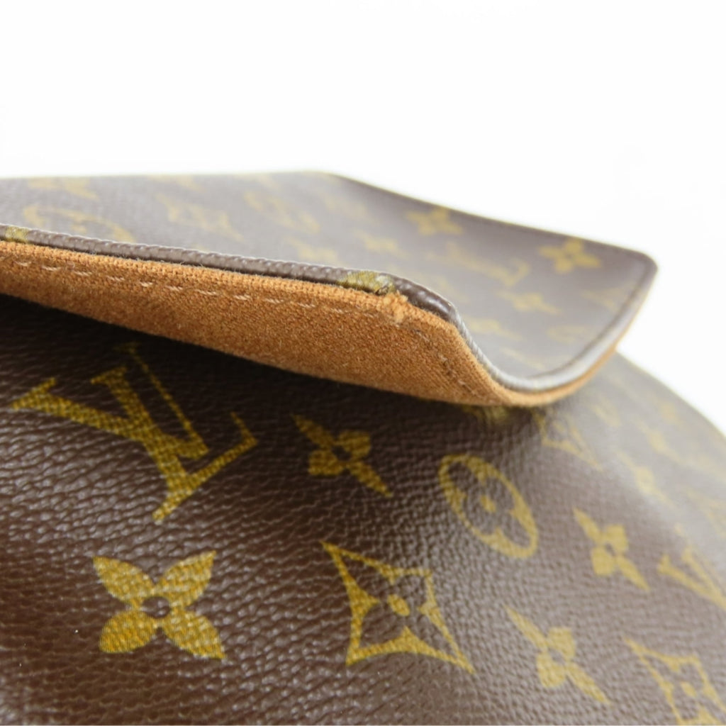 Louis Vuitton Brown Monogram Monogram Shoulder Bag (Pre-Owned)