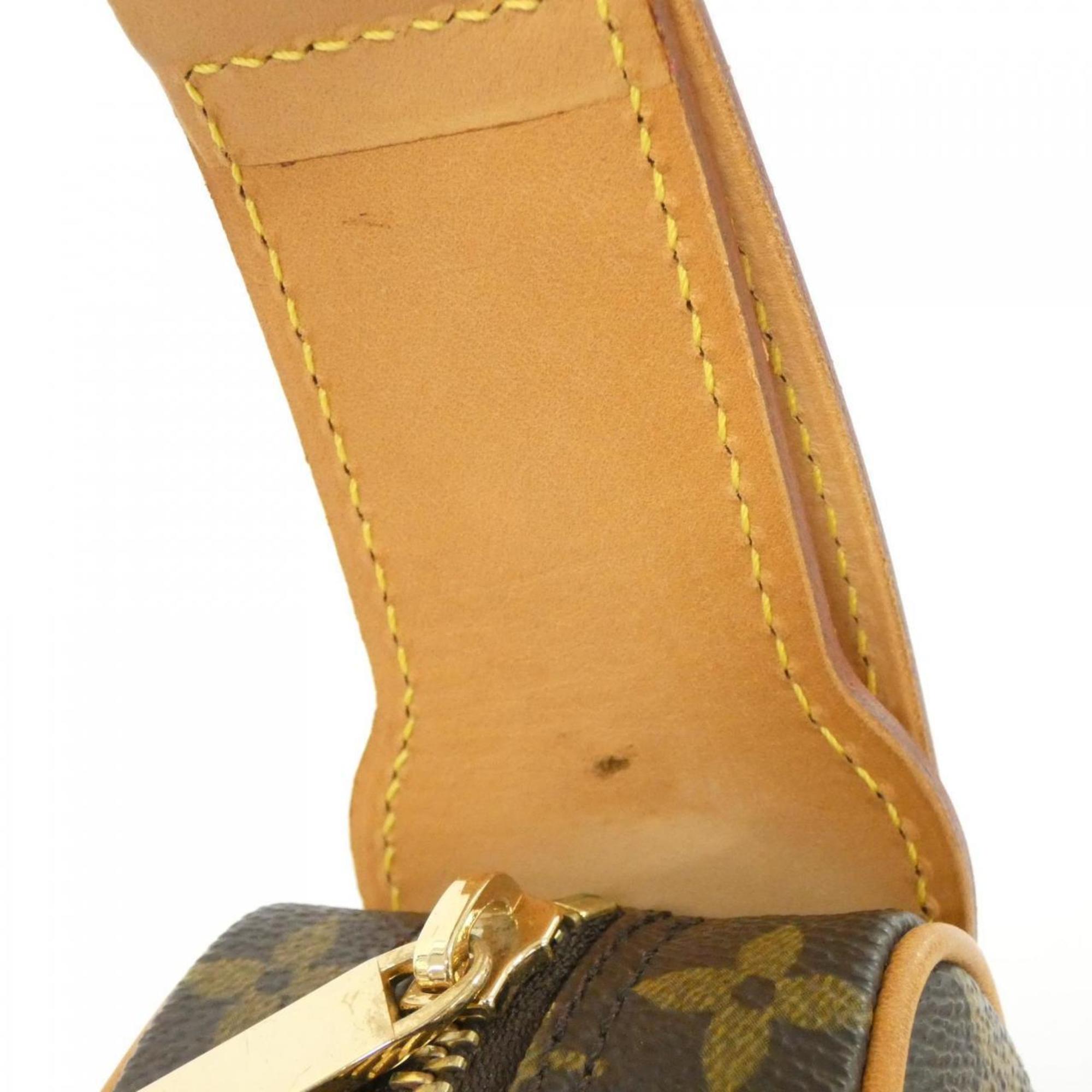 Louis Vuitton Marron Coated Canvas Shoulder Bag (Pre-Owned)