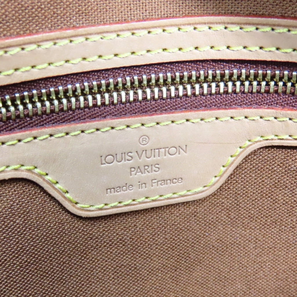 Louis Vuitton Brown Monogram Monogram Shoulder Bag (Pre-Owned)