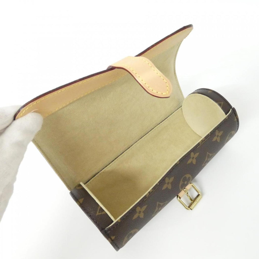 Louis Vuitton Brown Coated Canvas Pouch (Pre-Owned)