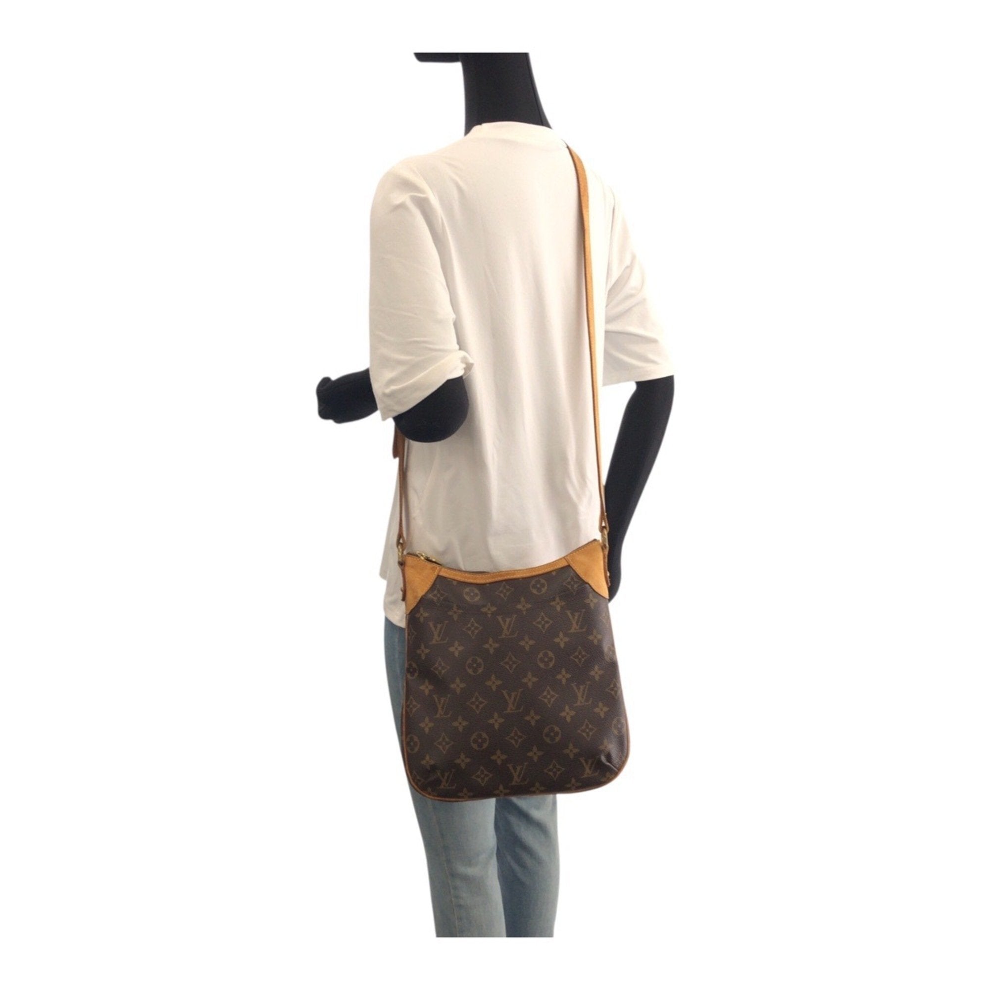 Louis Vuitton Brown Monogram Monogram Shoulder Bag (Pre-Owned)