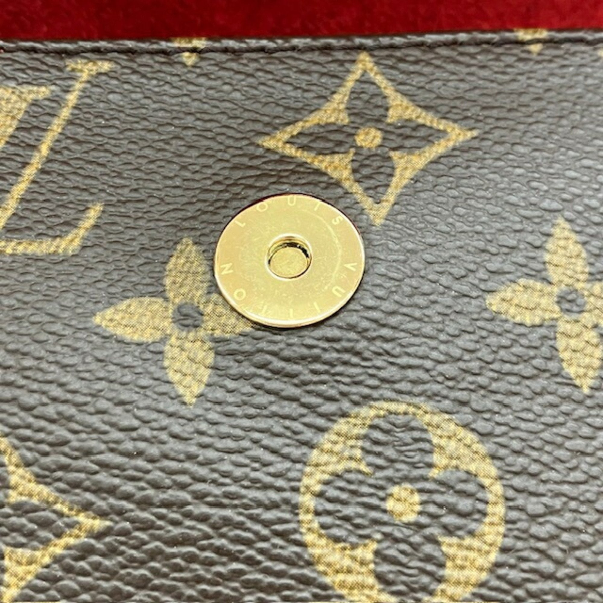 Louis Vuitton Monogram Monogram Monogram Shoulder Bag (Pre-Owned)