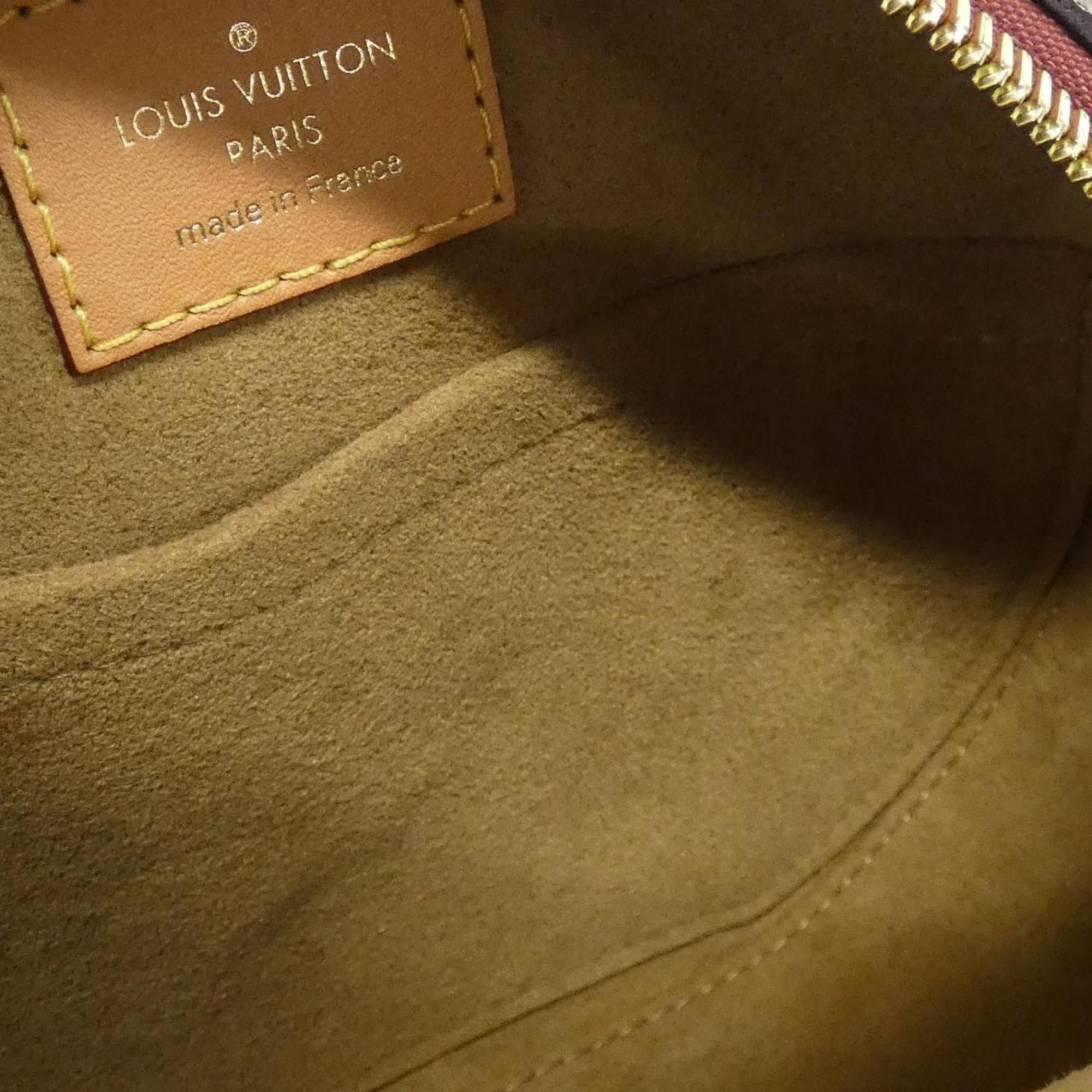 Louis Vuitton Marron Coated Canvas Shoulder Bag (Pre-Owned)