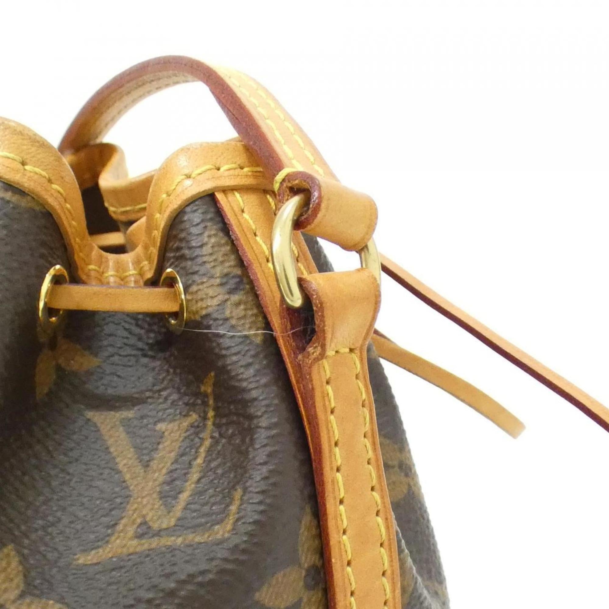 Louis Vuitton Marron Coated Canvas Shoulder Bag (Pre-Owned)