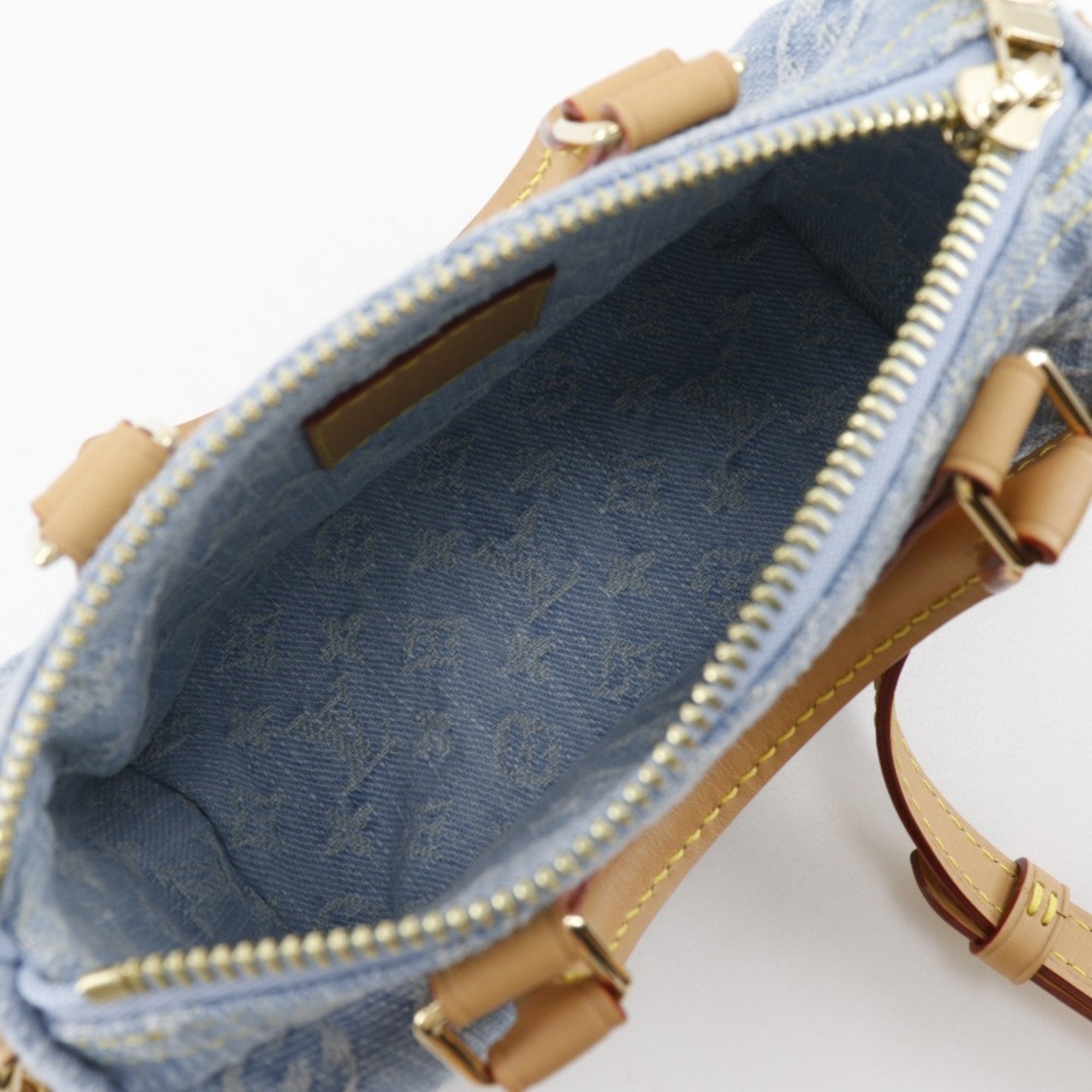 Louis Vuitton Sky Blue Monogram Denim Handbag (Pre-Owned)