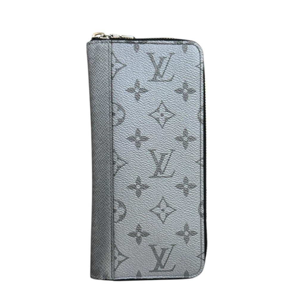 Louis Vuitton Silver Taiga Leather Leather Long Wallet (Bi-Fold) (Pre-Owned)