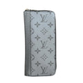 Louis Vuitton Silver Taiga Leather Leather Long Wallet (Bi-Fold) (Pre-Owned)