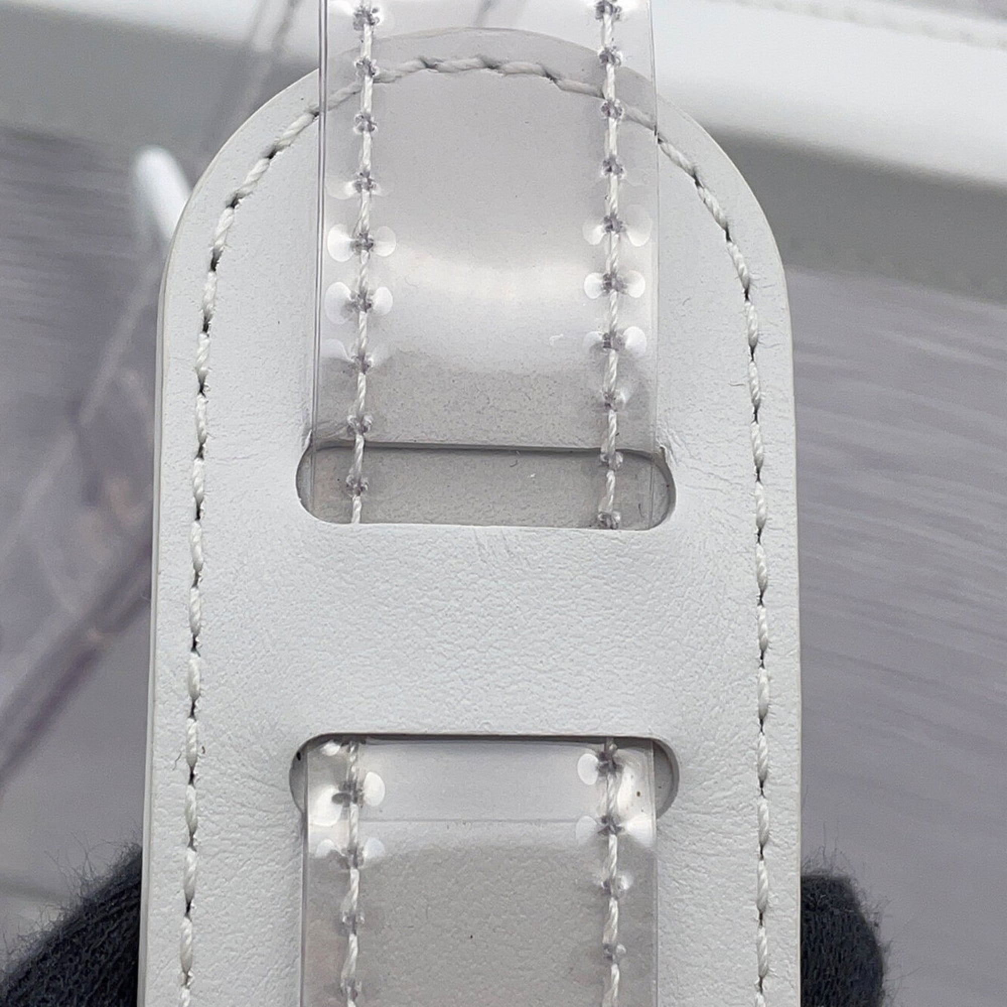 Louis Vuitton White Pvc Leather Shoulder Bag (Pre-Owned)
