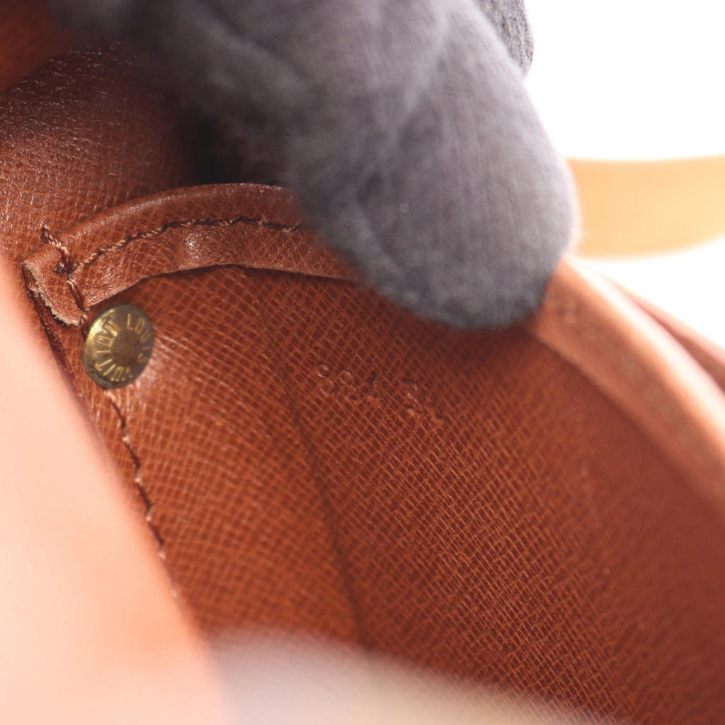 Louis Vuitton Monogram Brown Coated Canvas Leather Shoulder Bag (Pre-Owned)