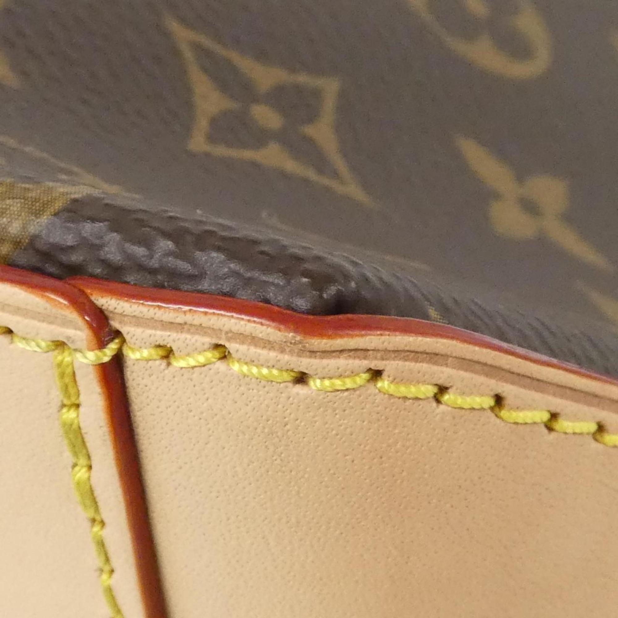 Louis Vuitton Marron Monogram Monogram Shoulder Bag (Pre-Owned)