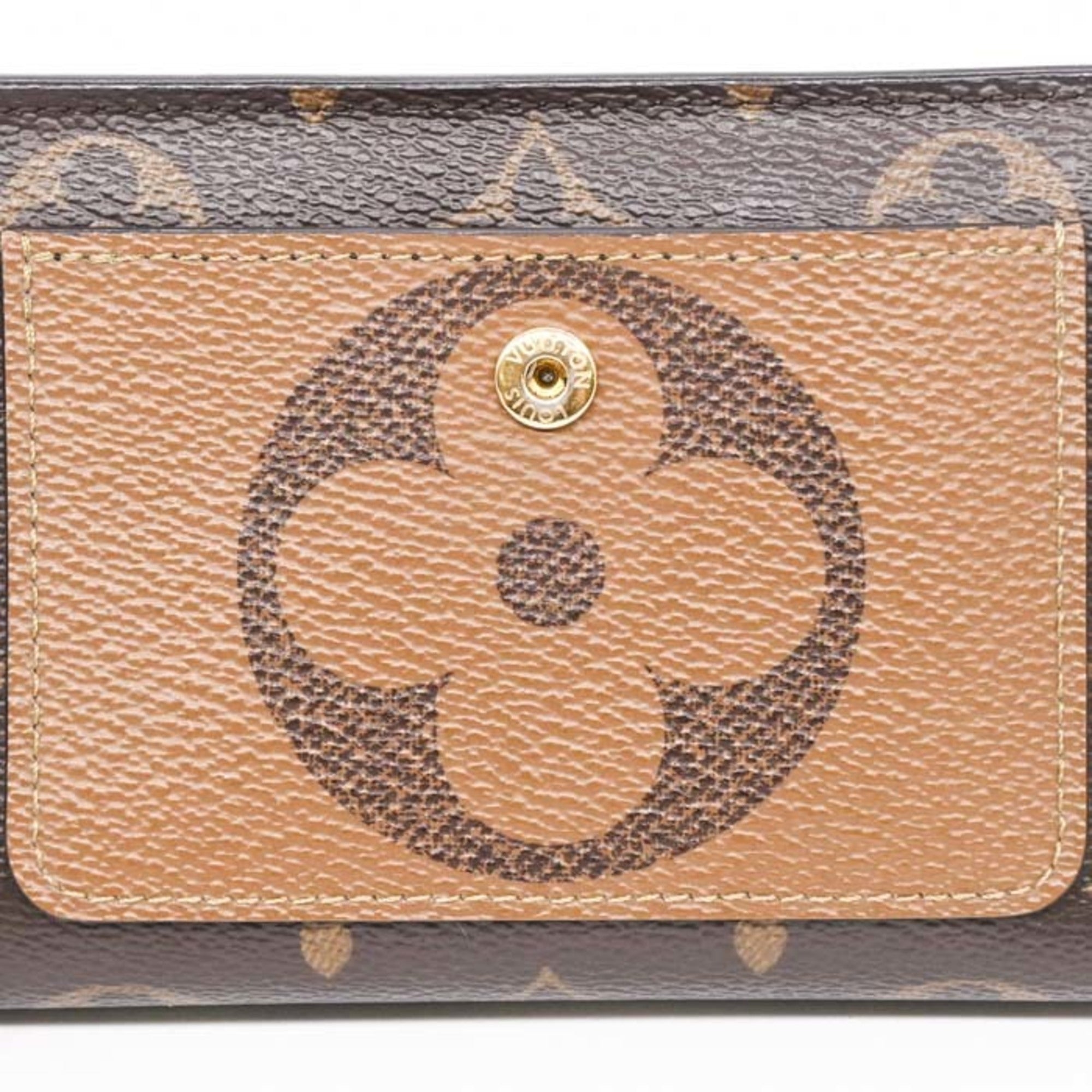 Louis Vuitton Brown Monogram Wallet (Bi-Fold) (Pre-Owned)