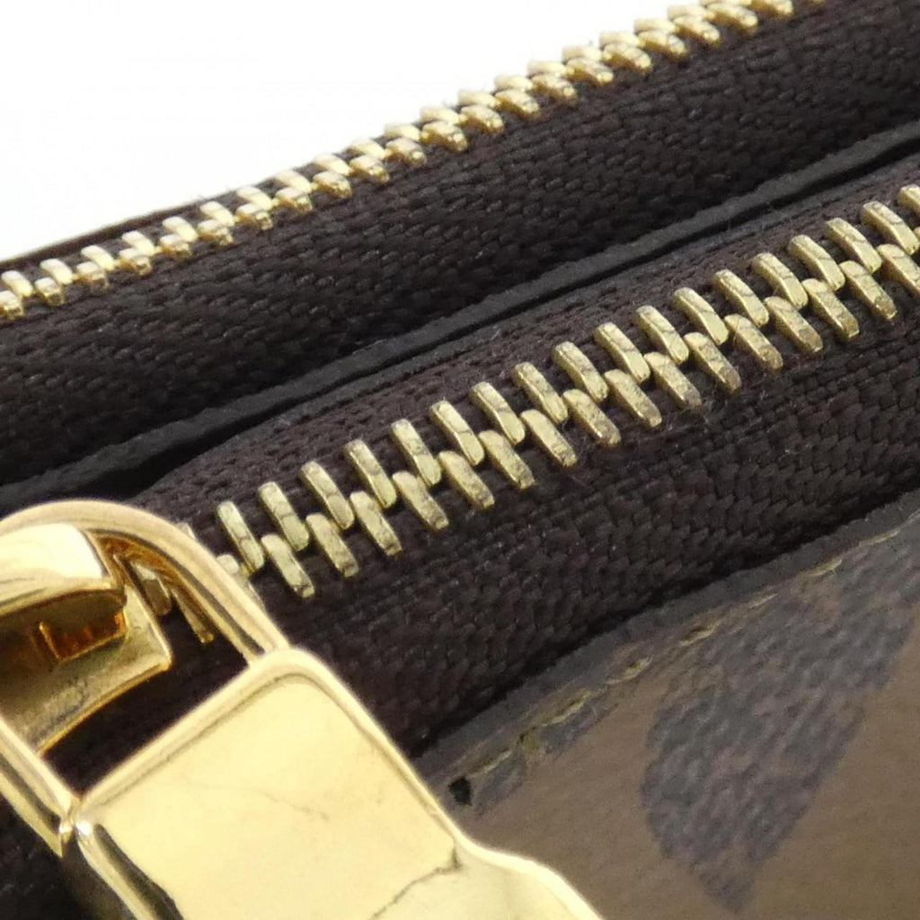 Louis Vuitton Marron Coated Canvas Pochette Shoulder Bag (Pre-Owned)
