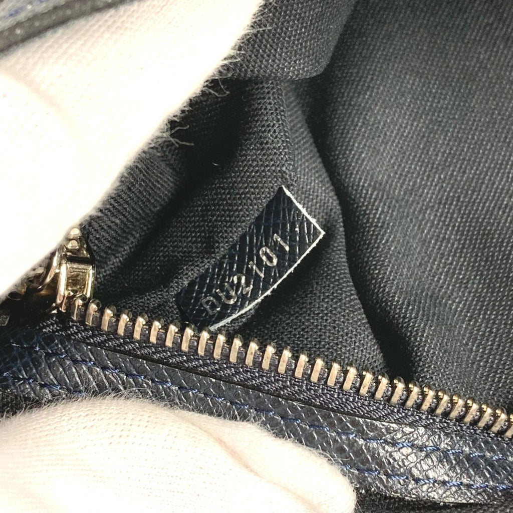 Louis Vuitton Boreal Galle Navy Taiga Leather Messenger Bag Shoulder Bag (Pre-Owned)