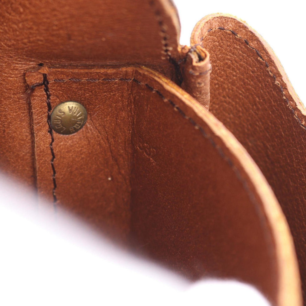 Louis Vuitton Brown Monogram Monogram Shoulder Bag (Pre-Owned)