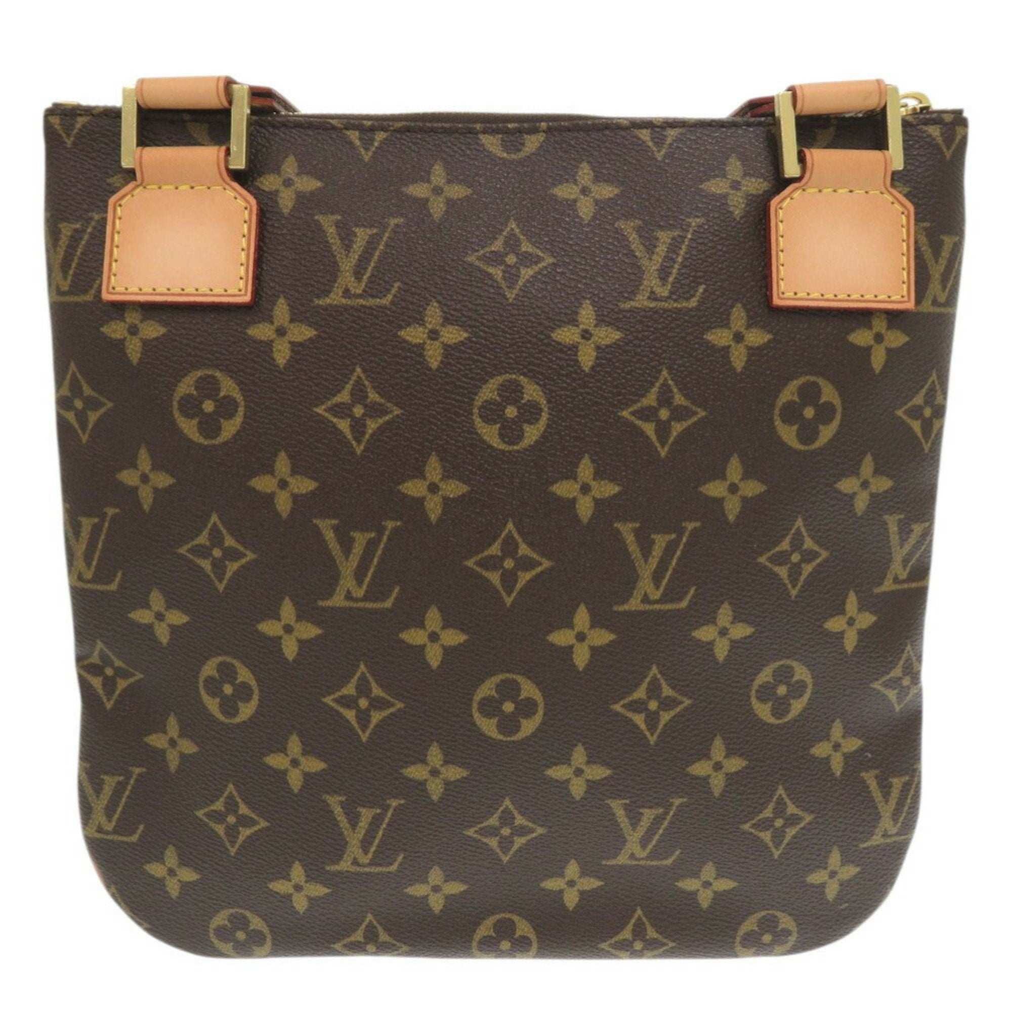 Louis Vuitton Brown Monogram Monogram Pochette Shoulder Bag (Pre-Owned)