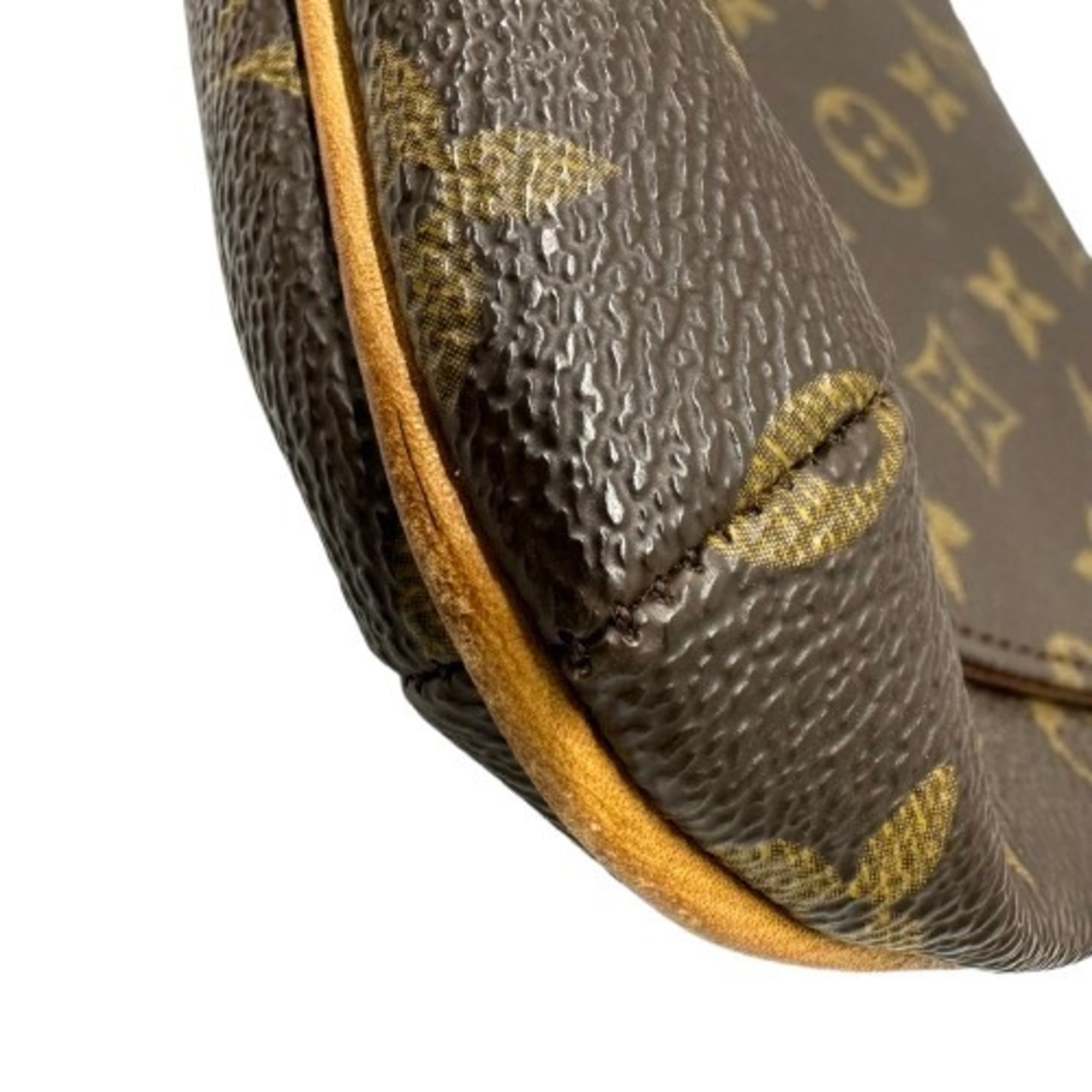 Louis Vuitton Brown Monogram Monogram Shoulder Bag (Pre-Owned)