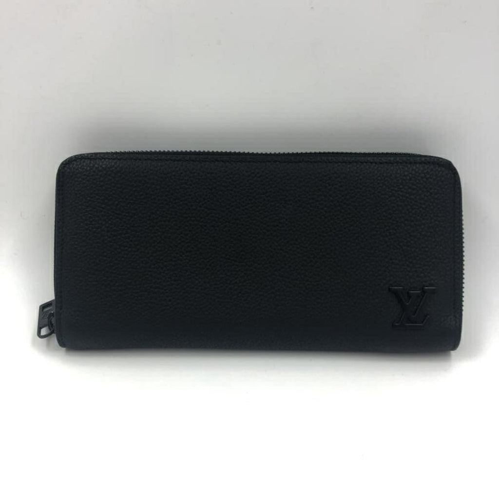 Louis Vuitton Black Coin Purse/Coin Case (Pre-Owned)