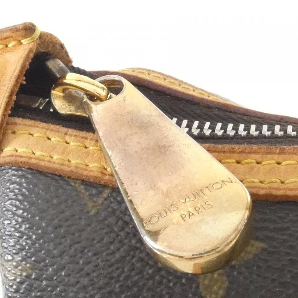 Louis Vuitton Marron Coated Canvas Shoulder Bag (Pre-Owned)