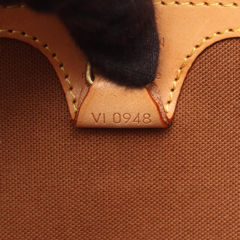 Louis Vuitton Brown Coated Canvas Leather Shoulder Bag (Pre-Owned)