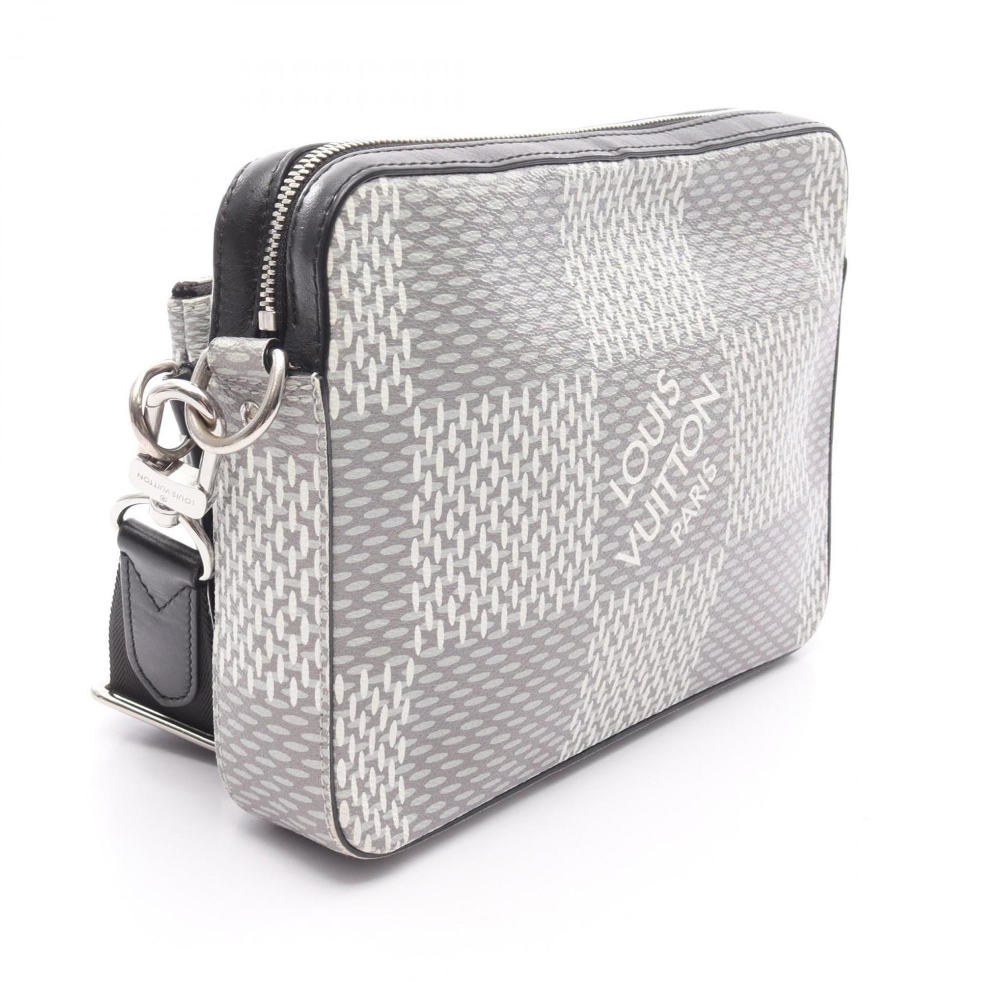 Louis Vuitton Gray White Coated Canvas Leather Shoulder Bag (Pre-Owned)