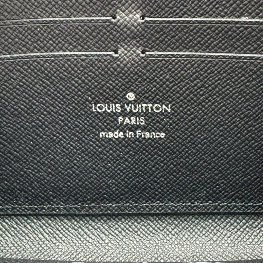 Louis Vuitton Black Leather Long Wallet (Bi-Fold) (Pre-Owned)