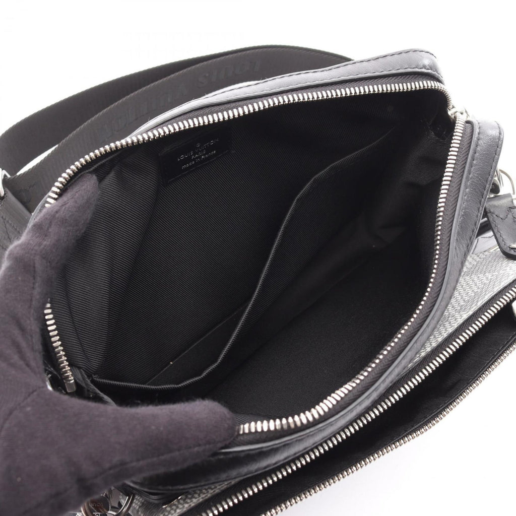 Louis Vuitton Gray White Coated Canvas Leather Shoulder Bag (Pre-Owned)