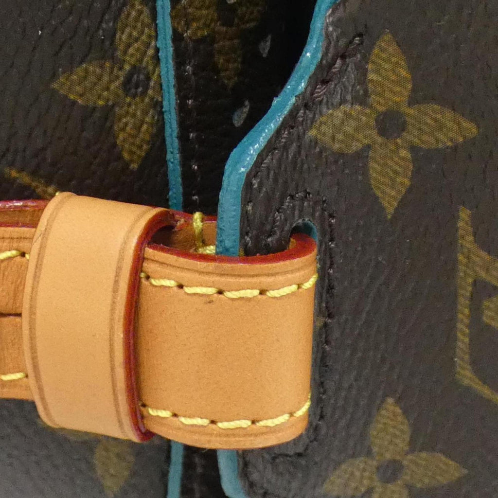 Louis Vuitton Brown Coated Canvas Shoulder Bag (Pre-Owned)