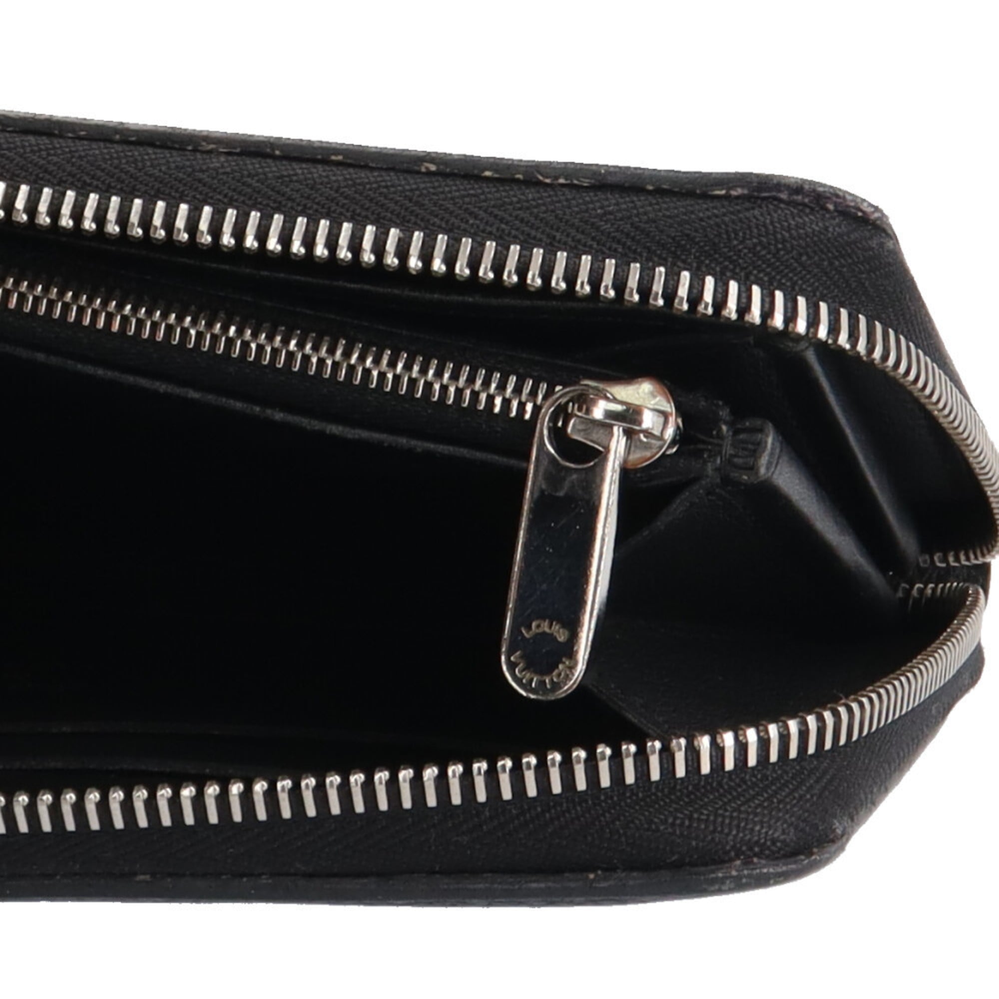 Louis Vuitton Black Mahina Leather Long Wallet (Bi-Fold) (Pre-Owned)