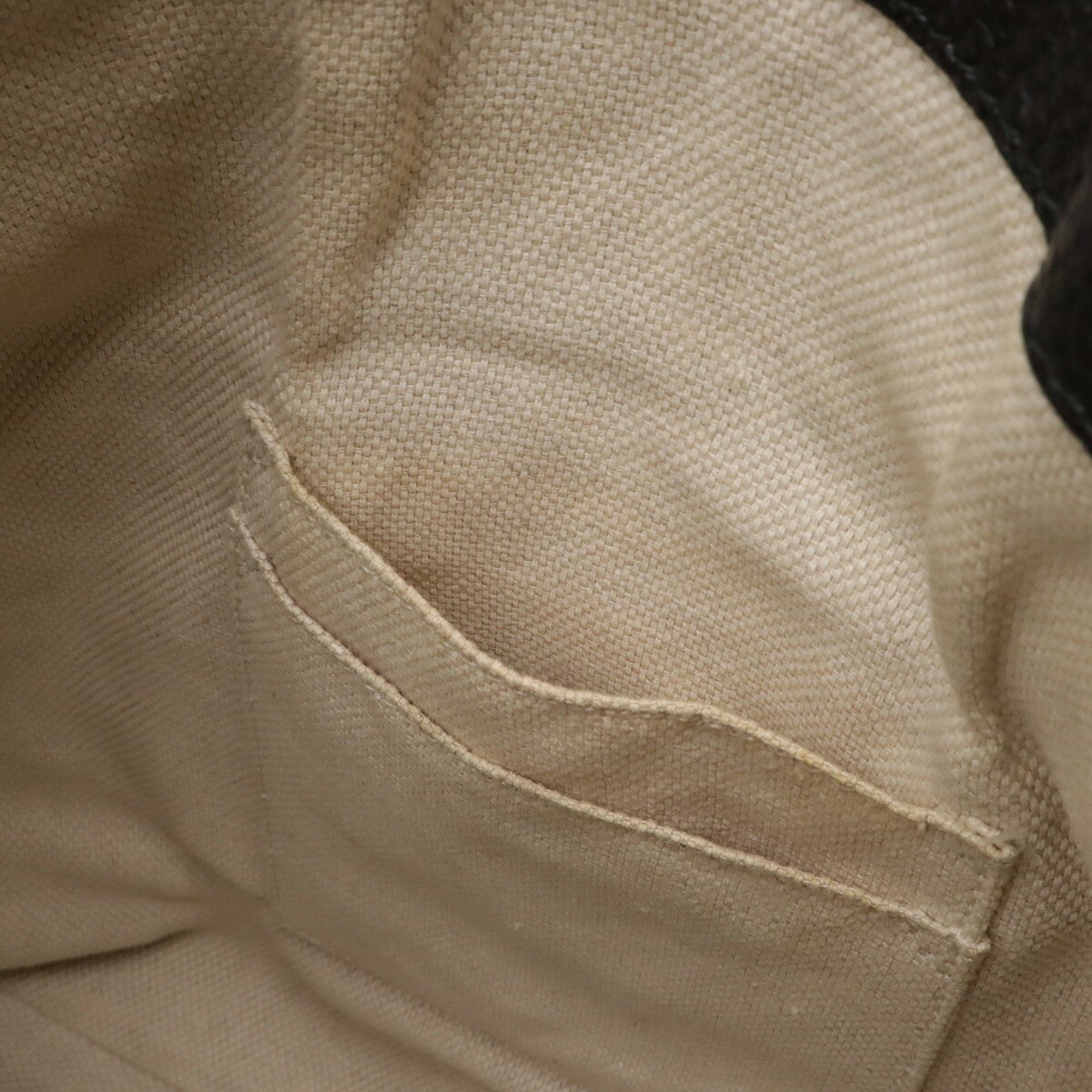Soho Convertible Hobo Leather Large
