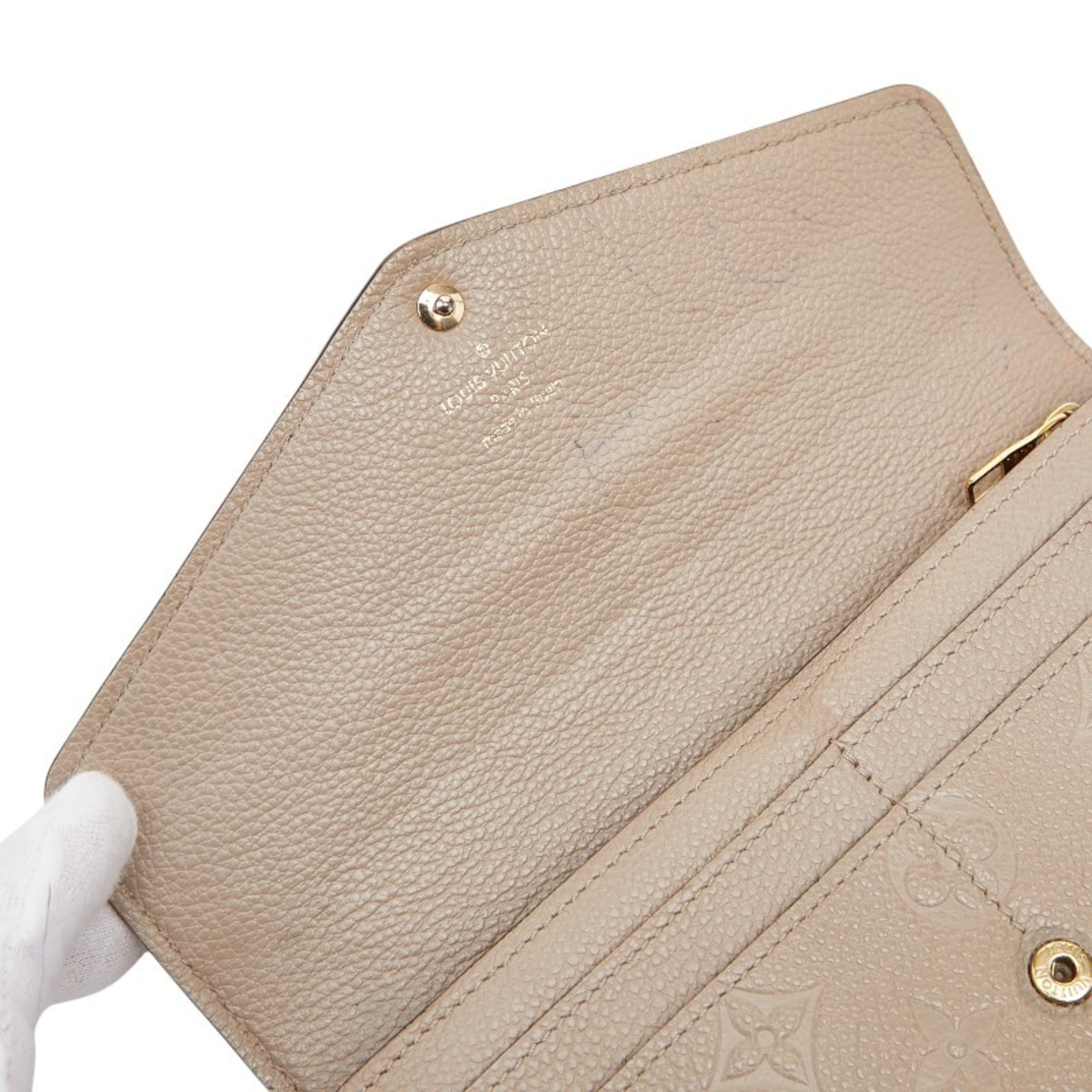 Louis Vuitton Beige Leather Long Wallet (Tri-Fold) (Pre-Owned)