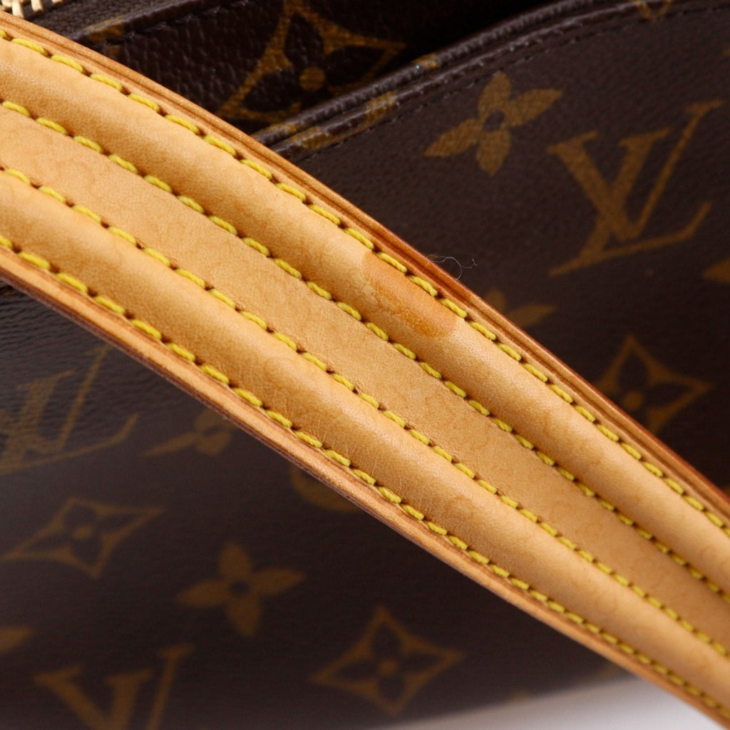 Louis Vuitton Brown Monogram Canvas Shoulder Bag (Pre-Owned)